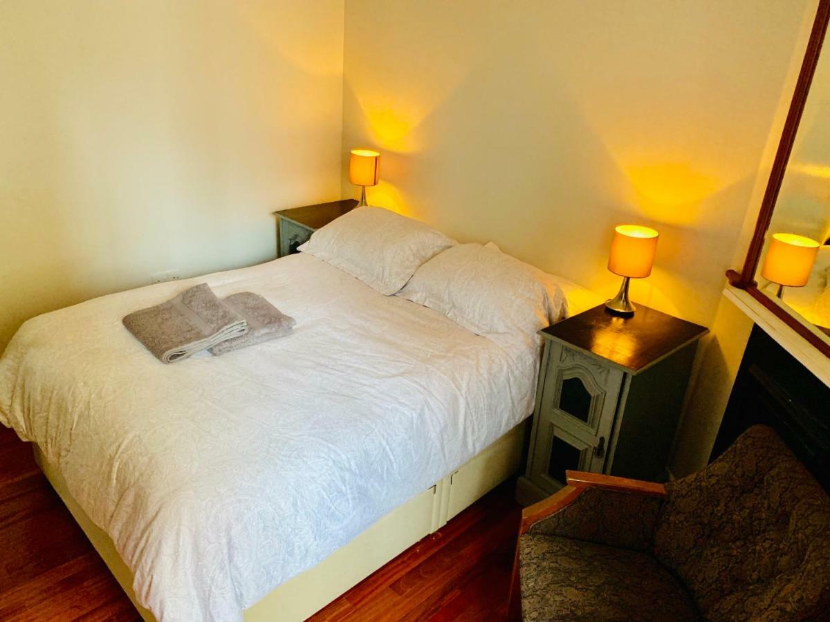 Tapestry Apartment Лондон Экстерьер фото